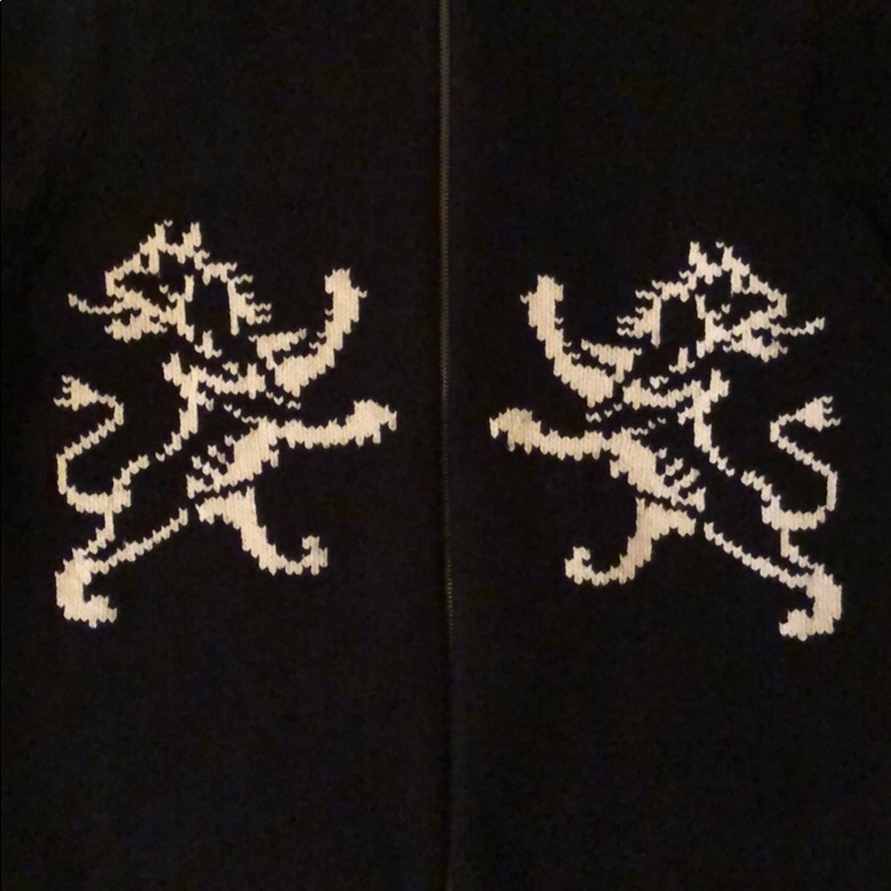 Color - black - Picture 2 of 3